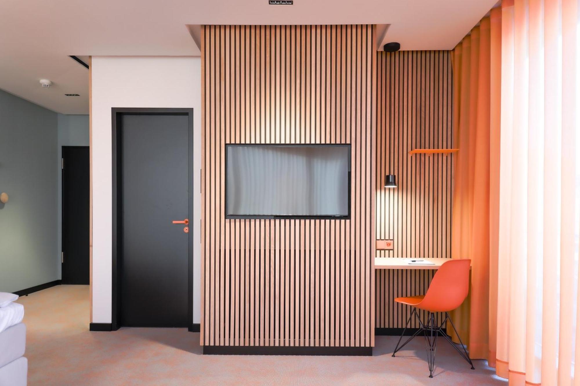 Art Hotel Ахлен Екстериор снимка