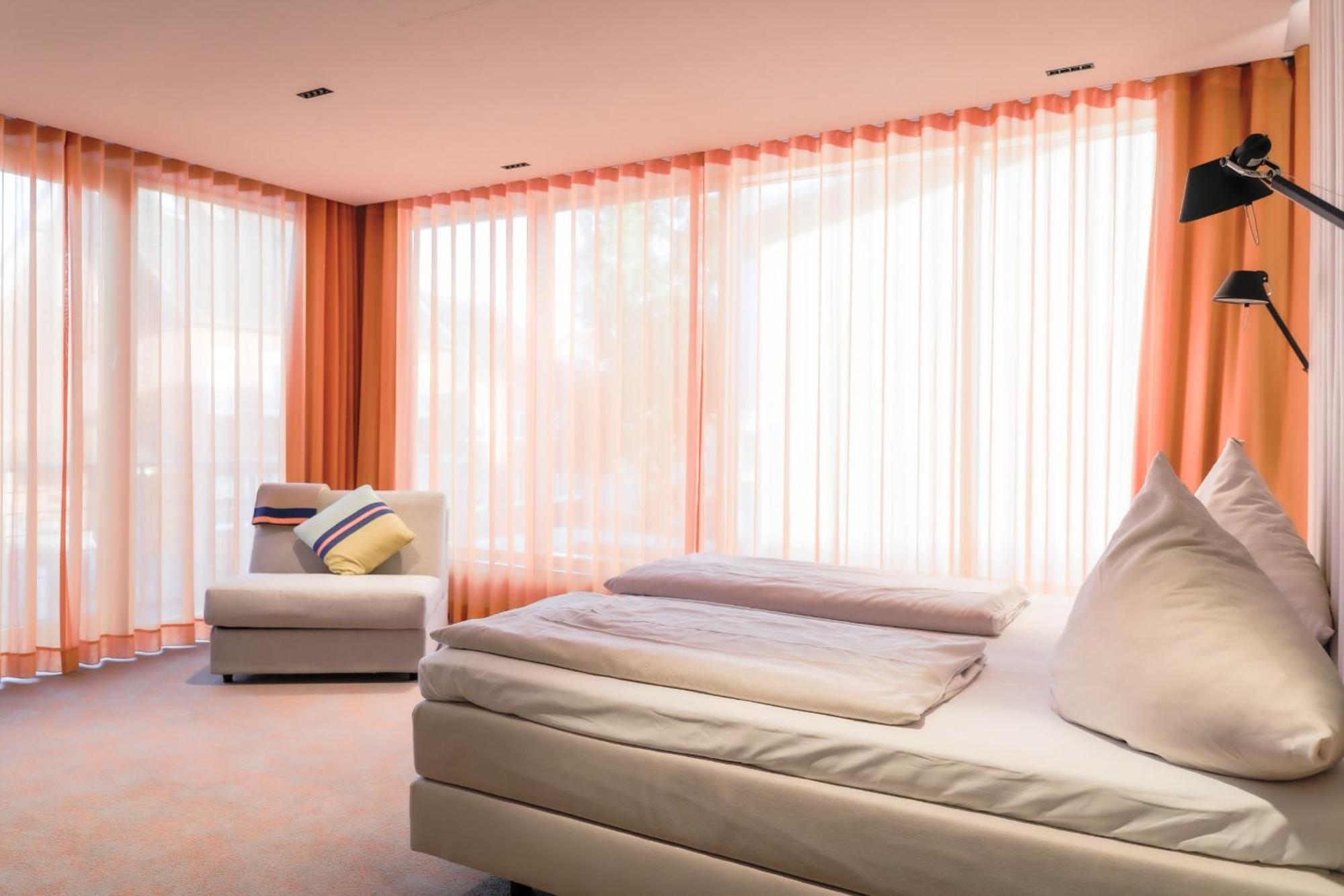 Art Hotel Ахлен Екстериор снимка