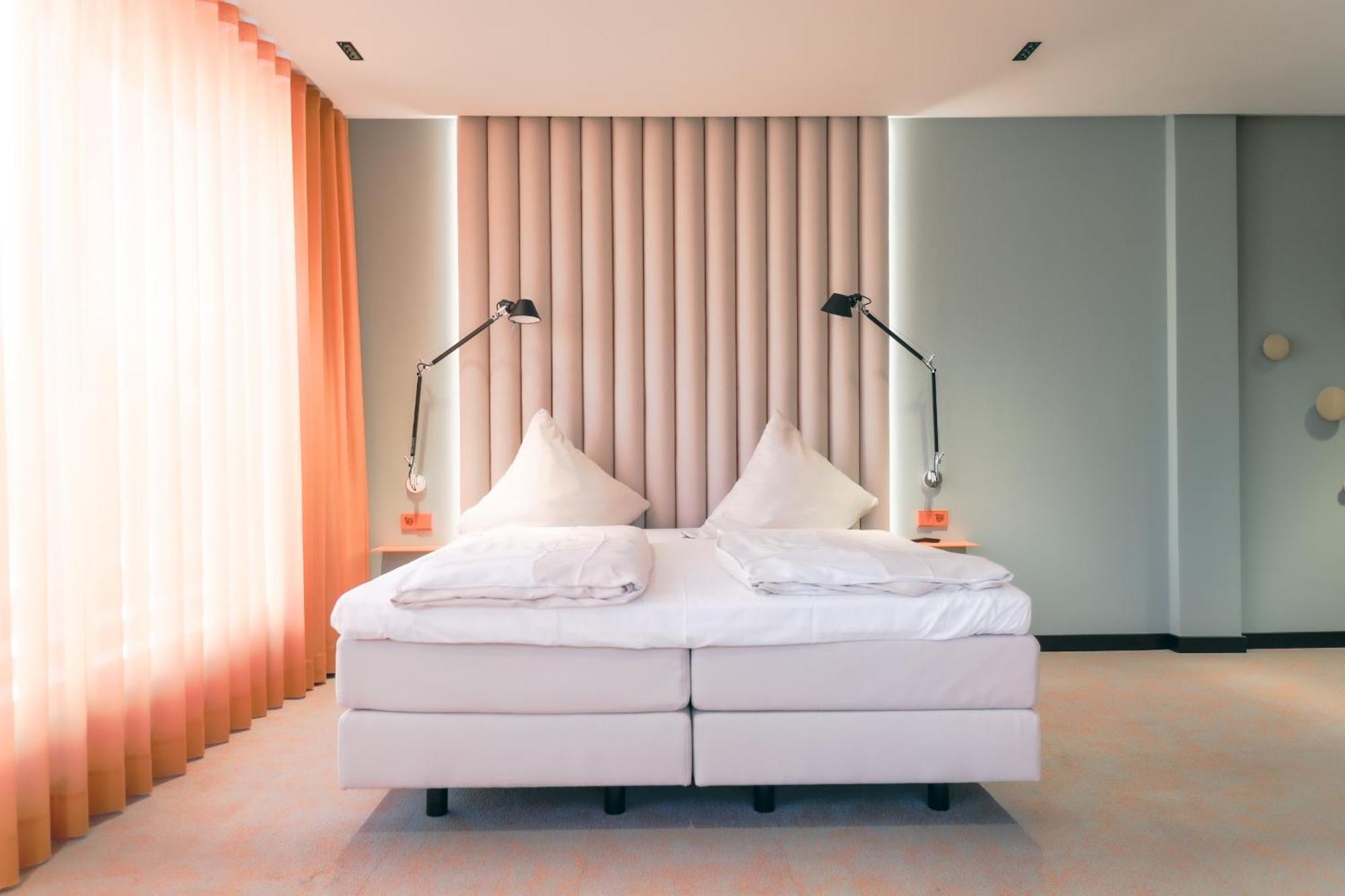 Art Hotel Ахлен Екстериор снимка