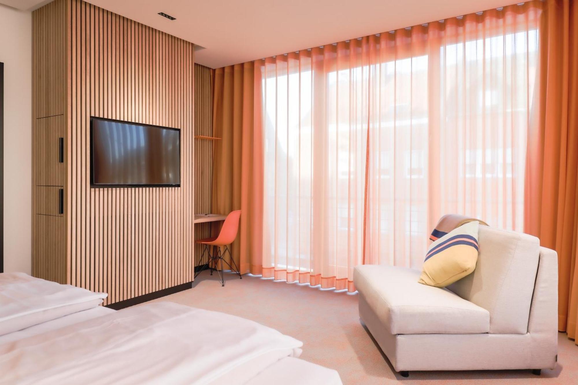 Art Hotel Ахлен Екстериор снимка