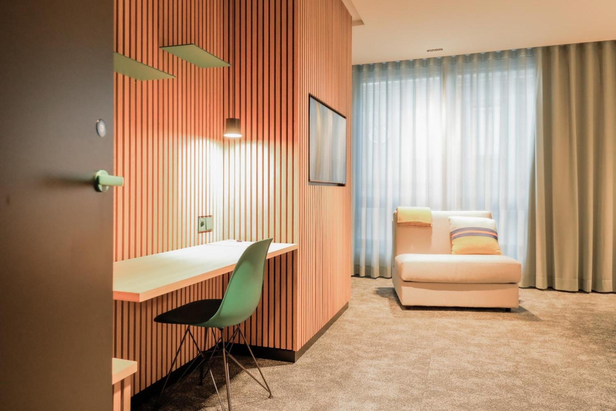 Art Hotel Ахлен Екстериор снимка