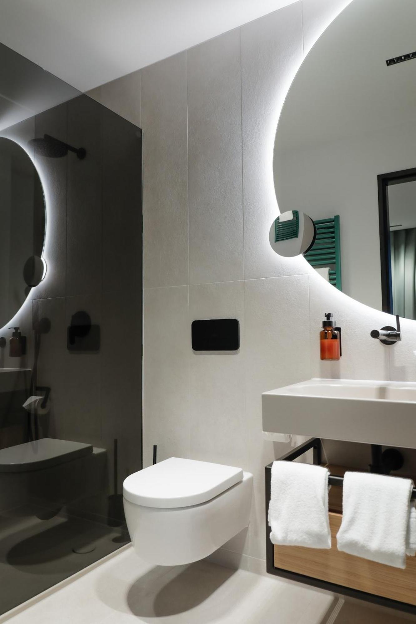 Art Hotel Ахлен Екстериор снимка